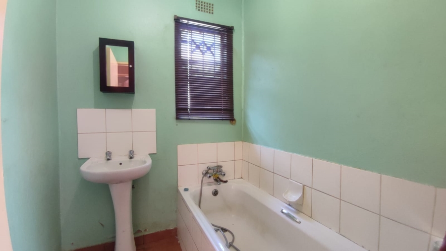2 Bedroom Property for Sale in Boitekong North West